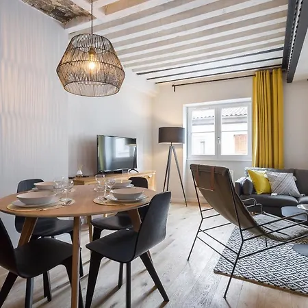 Dharma Appartement *